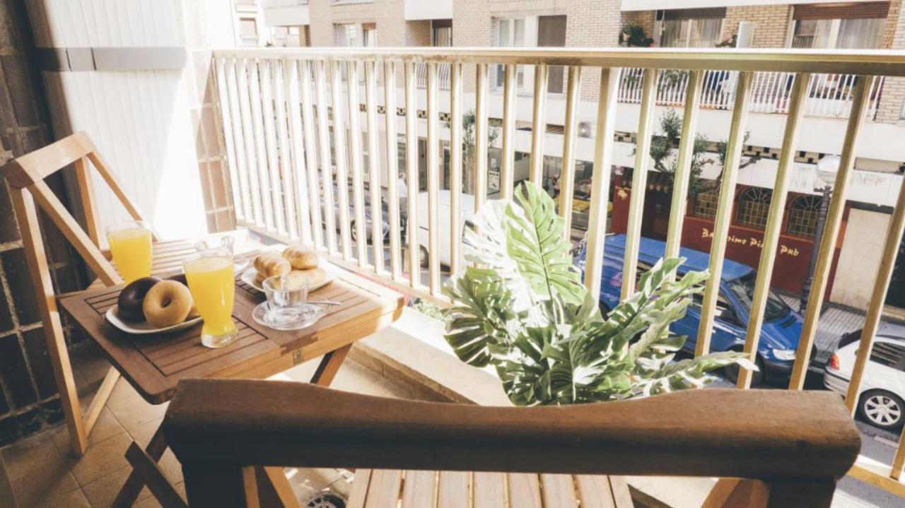 Gros Zurriola Beach Wifi Terrace Parking 20E Night Сан Себастиан Екстериор снимка